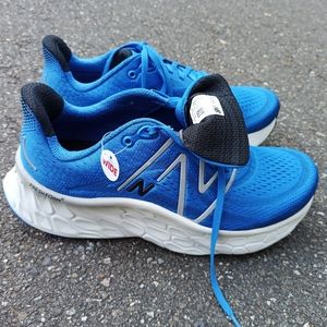New Balance Fresh Foam Wide sneakers (NEW)
